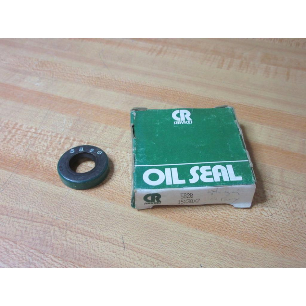 Chicago Rawhide 5820 SKF Oil Seal CR 5820