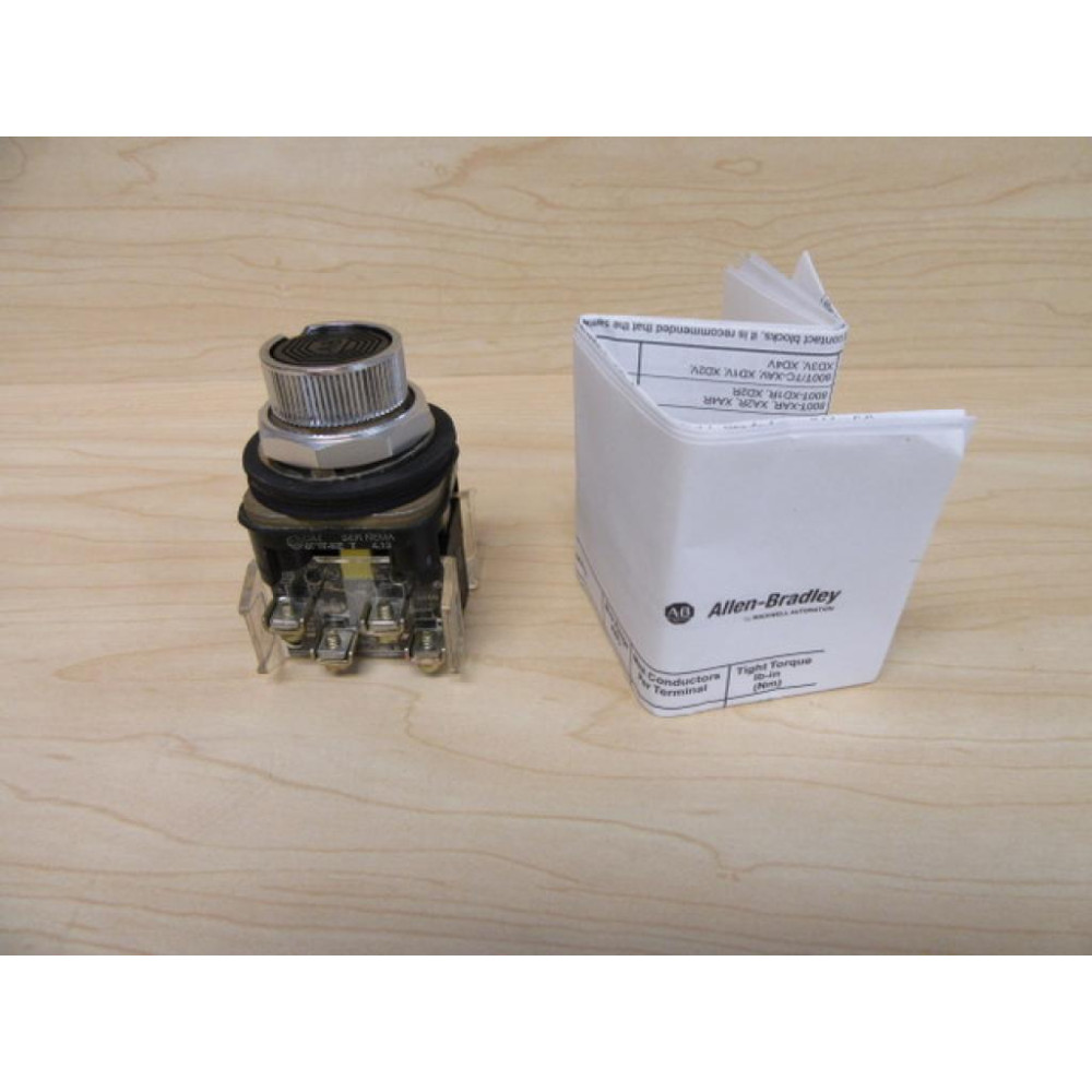 Allen Bradley 800T-KE2MNXX Selector Push Button Switch - New No Box