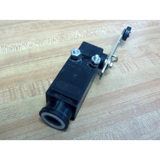 Schneider Telemecanique XCK-PH7 Limit Switch XCK-P...H7 WRoller Lever - Used