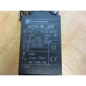 Schneider Telemecanique XCK-PH7 Limit Switch XCK-P...H7 WRoller Lever - Used