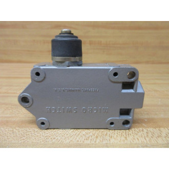 Micro Switch BAF1-2RN RH BAF12RN RH Limit Switch - Used
