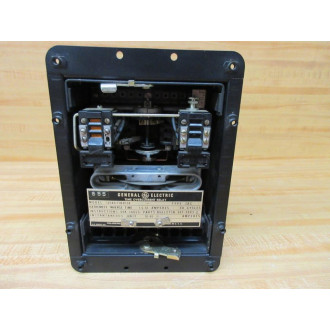 General Electric 12IAC77B811A Time Overcurrent Relay Missing Cover - Used