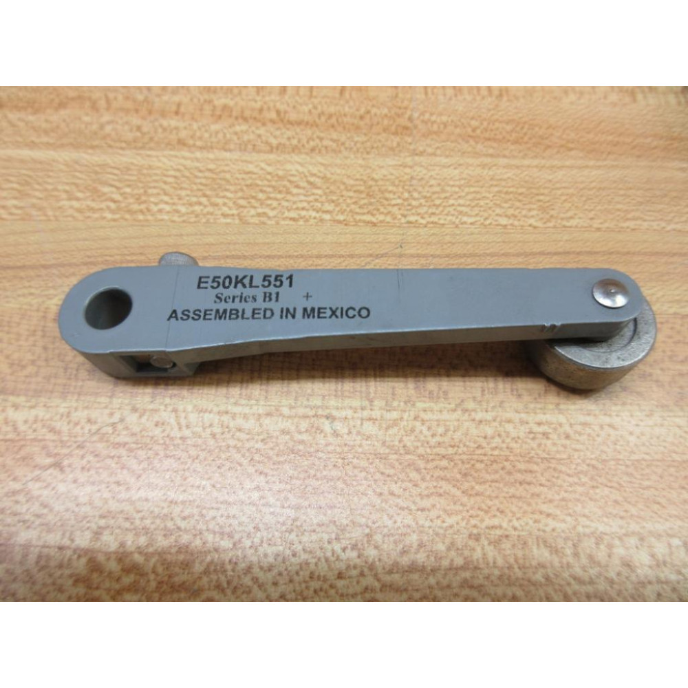 Cutler Hammer E50KL551 Limit Switch Roller Lever - New No Box