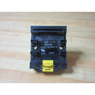 Young Electronics DS-11-A Relay Socket DS11A - New No Box