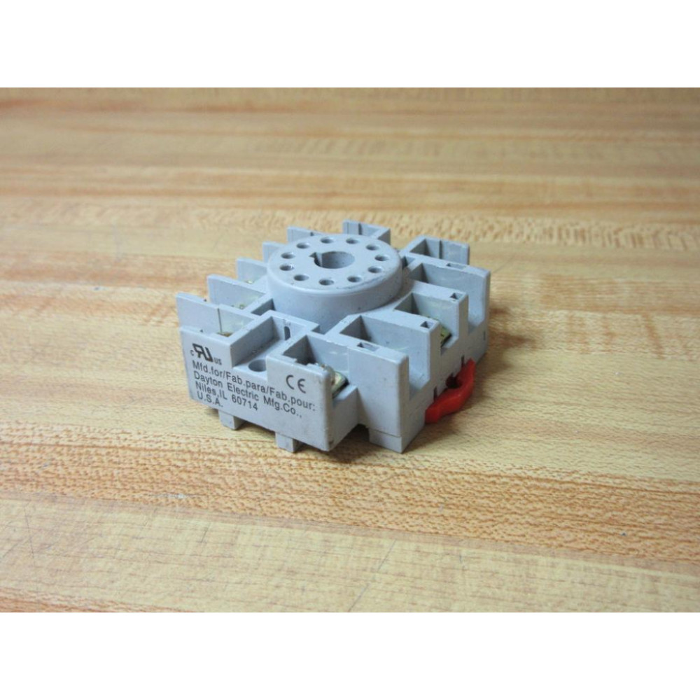 Dayton 6X156M Relay Socket - Used
