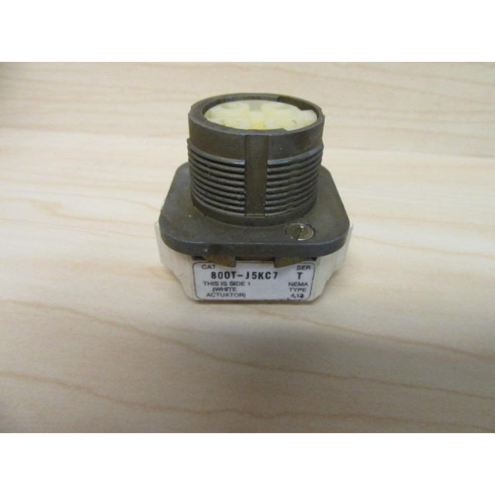 Allen Bradley 800T-J5KC7A Selector Switch Core Only - Used