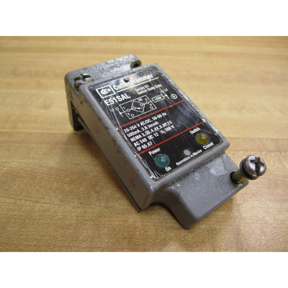 Cutler Hammer E51SAL Eaton Limit Switch Body Series D1 - Used