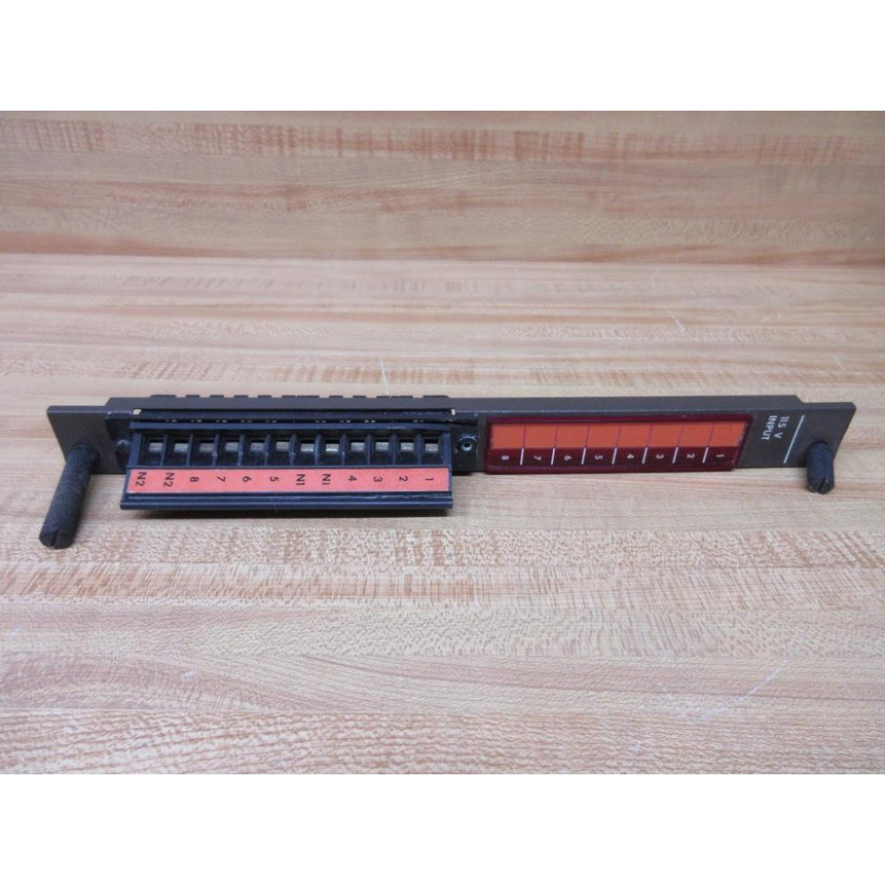 General Electric IC600FP804A Faceplate Cracked Edge - Used