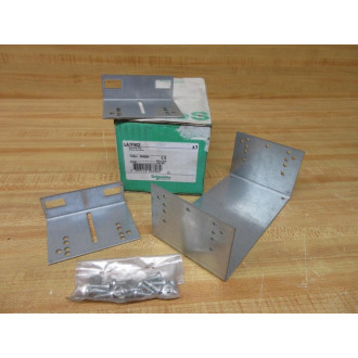 Schneider Electric LA7F902 TeSys Mounting Plate 056606