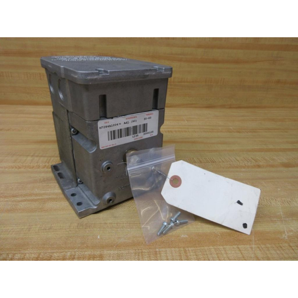 Honeywell M7284A-1004 Modutrol IV Motor M7284A1004 - Used