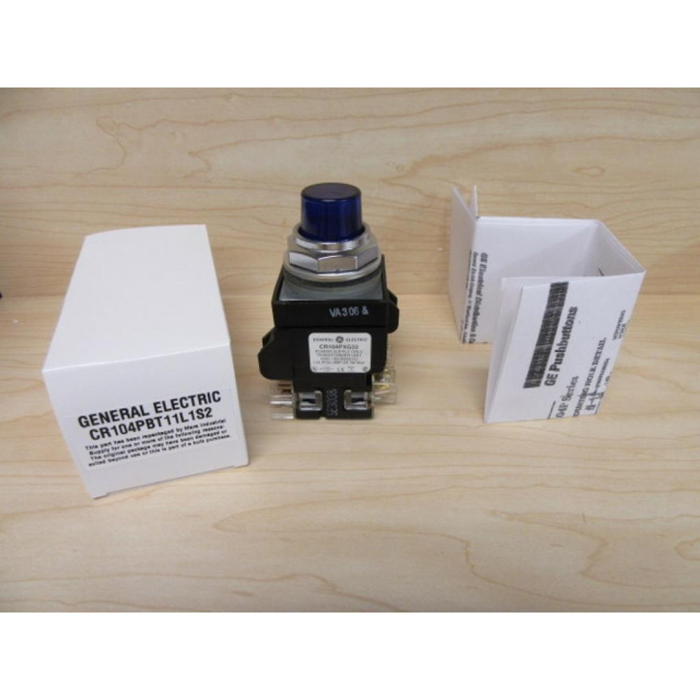 General Electric CR104PBT11L1S2 Push Button Switch