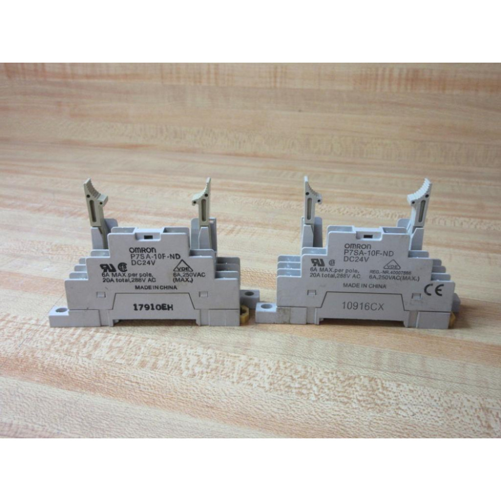 Omron P7SA-10F-ND Relay Socket P7SA-10F-ND DC24V (Pack of 2) - Used