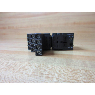 Finder 94.04 Relay Socket 94.04.0 Black - New No Box