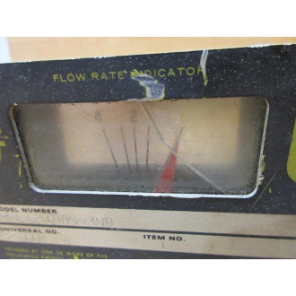Universal Flow Monitors 04G-6-100S-3NR Flow Monitor 29112 Cracked Display - Used
