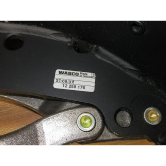 Wabco 13057436 Brake Shoe Assembly 12 258 176 - New No Box