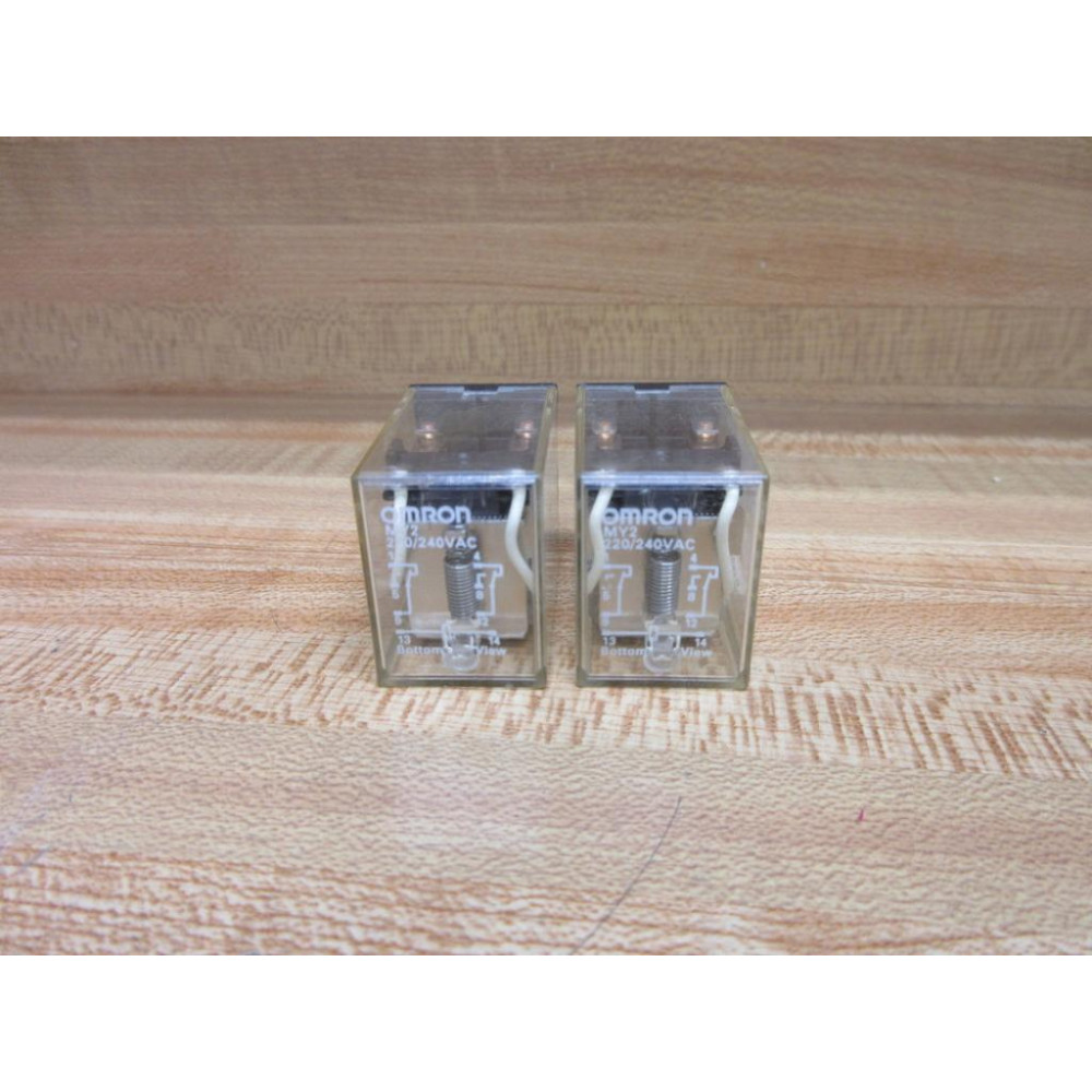 Omron MY2-220240V AC Relay MY2-220240VAC - Used
