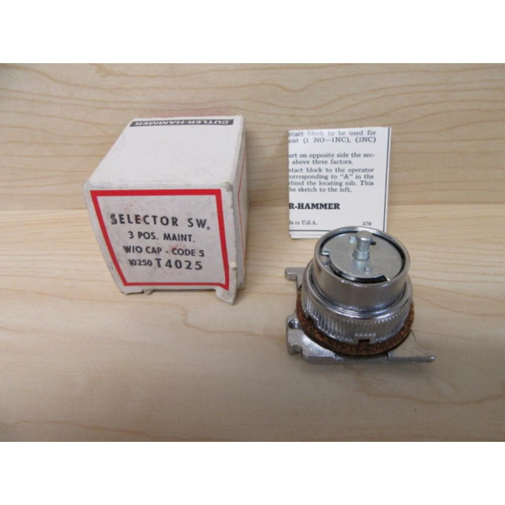 Cutler Hammer 10250T4025 Selector Switch