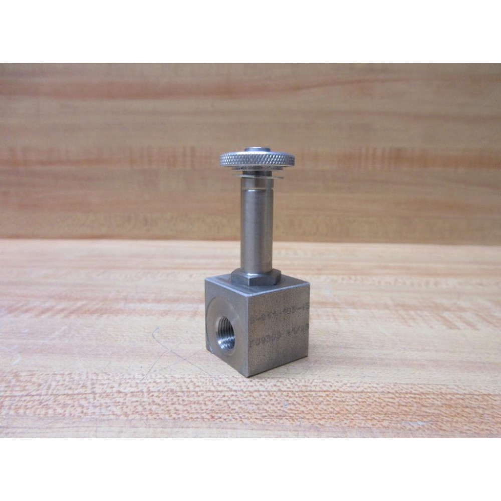 9-211-103-15 Stainless Steel Valve F09308 - New No Box