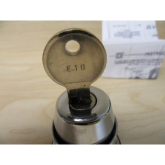 Square D 9001KS53K5 Keyed Selector Switch - New No Box
