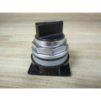 General Electric CR104PSG32B Selector Switch 3 Position - New No Box