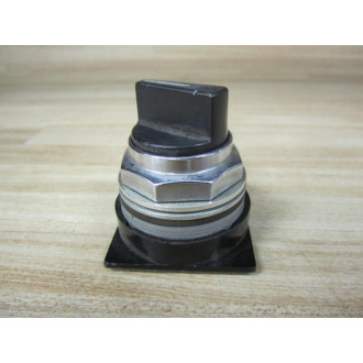 General Electric CR104PSG32B Selector Switch 3 Position - Used