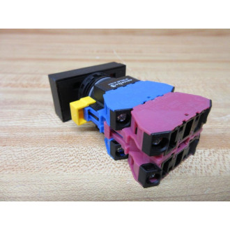IDEC HW7D-B11F1111-GR Dual Switch - New No Box