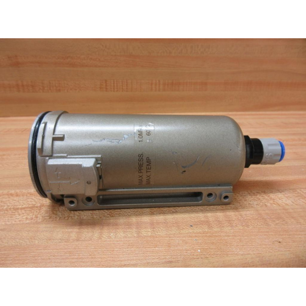 SMC AD47-2 Pneumatic Filter AD472 With Scratches - New No Box