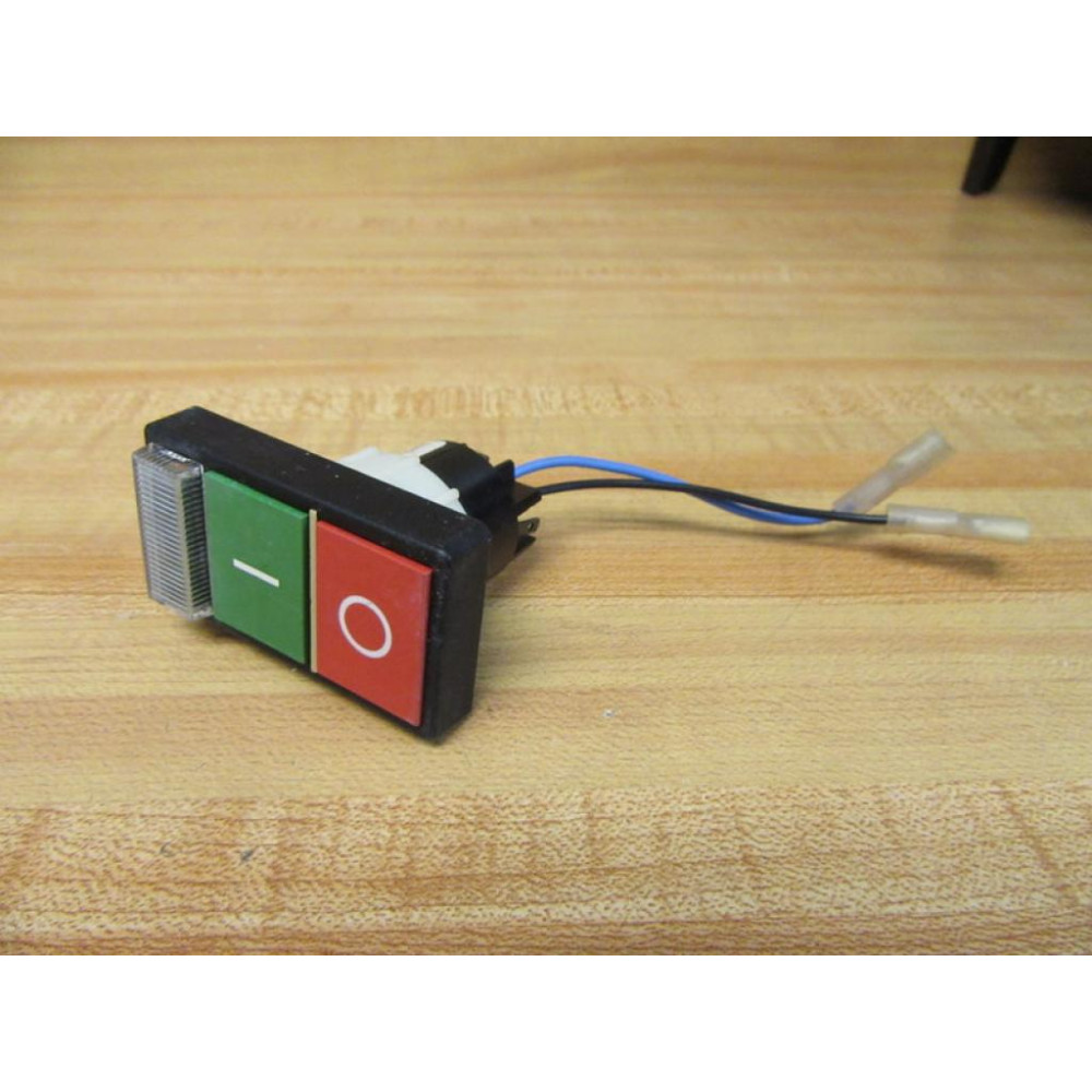 Siemens 3SA8 810-OCBO1 OnOff Button 3SA8810-0CB01 WO Pilot Light - Used