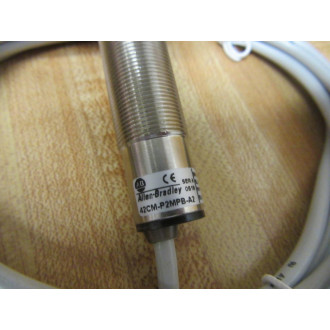 Allen Bradley 42CM-P2MPB-A2 Photoelectric Sensor 42CMP2MPBA2