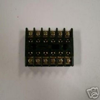 Struthers-Dunn MSD 27390J Dunco Socket 27390 (Pack of 4) - Used