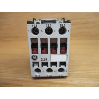General Electric CL25D300T 24VDC GE Contactor CL25D300T - Used