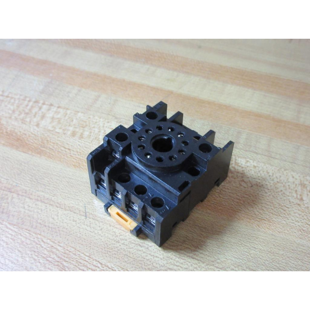 C3 Controls GPRA-SP11G1 Relay Socket GPRASP11G1 - New No Box