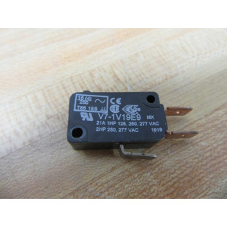 Micro Switch V7-1V19E9 Pin Plunger Switch V71V19E9 - New No Box