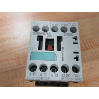Siemens 3RT1015-1BB42 Contactor 3RT10151BB42 - Used