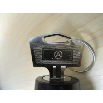 Fuji Electric AH25-J2 A Selector Switch Key AH25J2A WAHX290 Contact Block