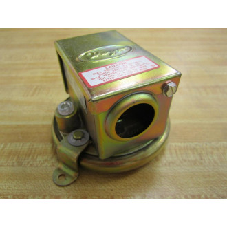 Dwyer 19100 Pressure Switch 0.15-0.55 - New No Box