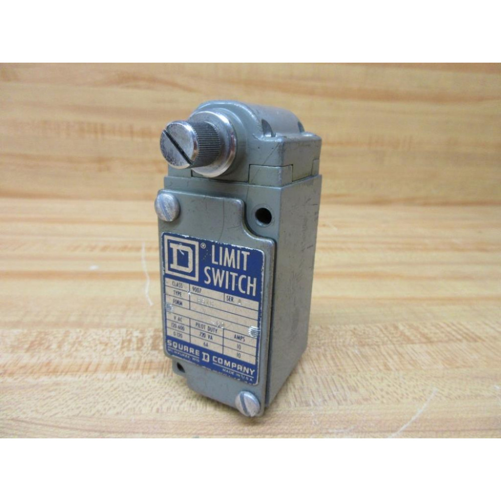 Square D 9007-B61C Limit Switch 9007B61C - Used