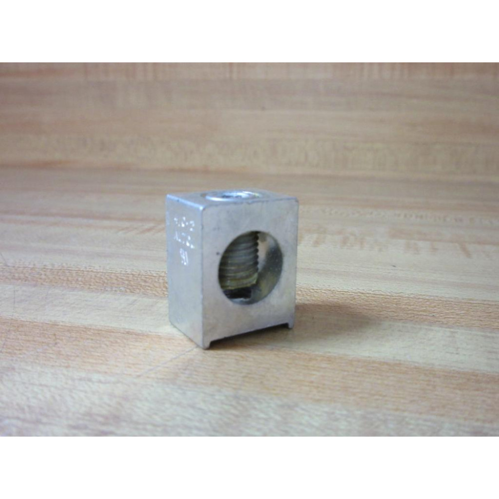 ILSCO D3449 Lug Connector - New No Box