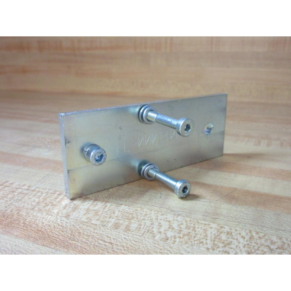 Pepperl + Fuchs NBB20-L2-E2-V1 Inductive Sensor 187481 Bracket - New No Box