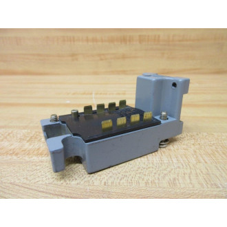 Square D 9007-C68T10 Limit Switch 9007C68T10 Body Only - Used