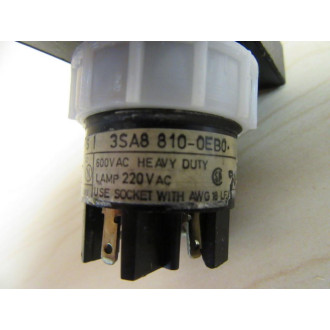 Siemens 3SA8 810-0EB0 Push Button Switch - Used