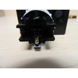 Siemens 3SA8 810-0EB0 Push Button Switch - Used
