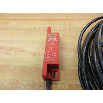 Allen Bradley Guardmaster 440N-S32033 Safety Interlock Switch 440NS32033 - New No Box
