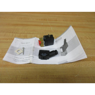 Burkert 00137806 Mini Solenoid Valve Type 6011 - New No Box