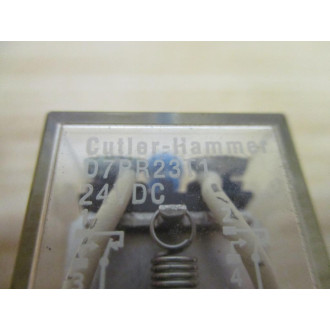 Cutler Hammer D7PR23T1-24V DC Eaton Relay D7PR23T1-24VDC - Used