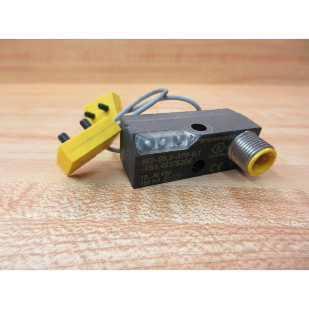 Turck NI2-Q6.5-AP6-0.1-FS4.4X3S304 Ni2-Q6.5-AP6-0.1-FS4.4X3S304 Switch - Used