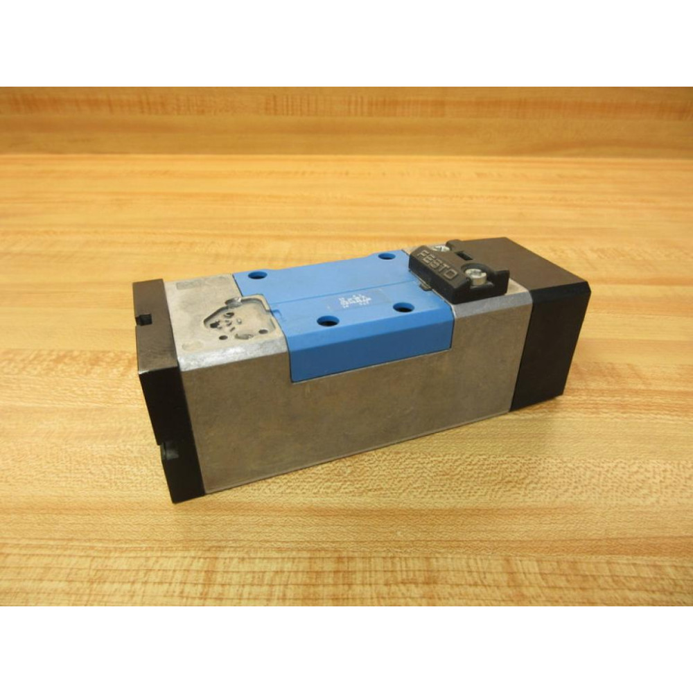 Festo MDH-52-D-2-FR-S-C-A-SA Pneumatic Valve MDH52D2FRSCASA Valve Only - Used