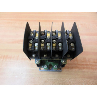 General Electric CR120L044002 Relay