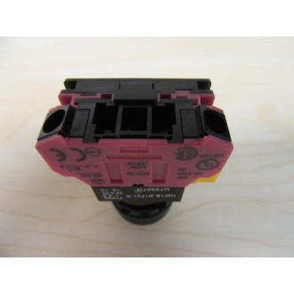 IDEC HW1BM1F01R Push Button Switch - New No Box