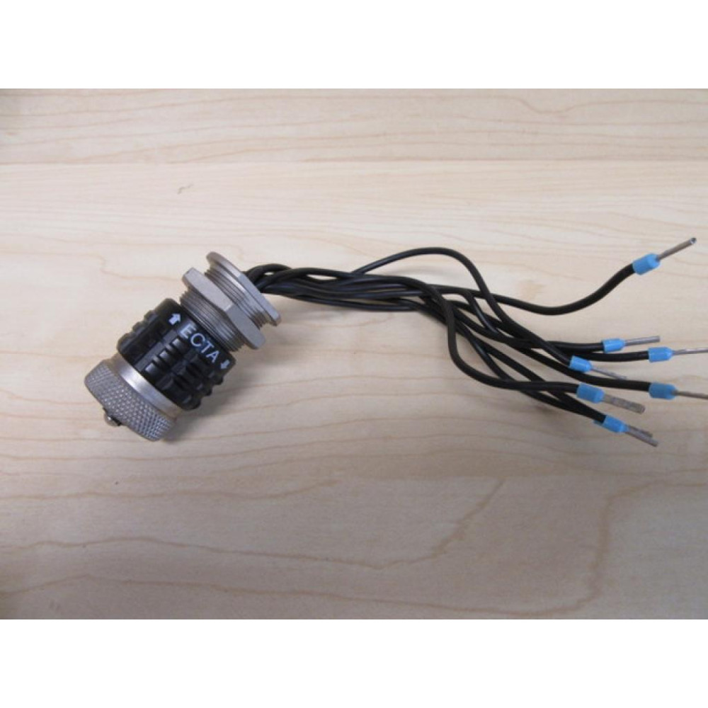 Amphenol ECTA1332EV212FZ Socket - Used
